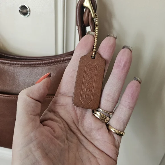 Coach VTG. LEGACY ZIP BAG #L8N-9997 - Picture 8 of 13